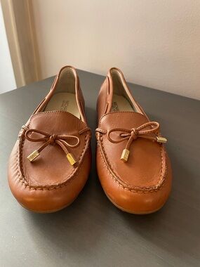 Michael Kors Women's Leather Bow Moccasin Loafers in Cognac